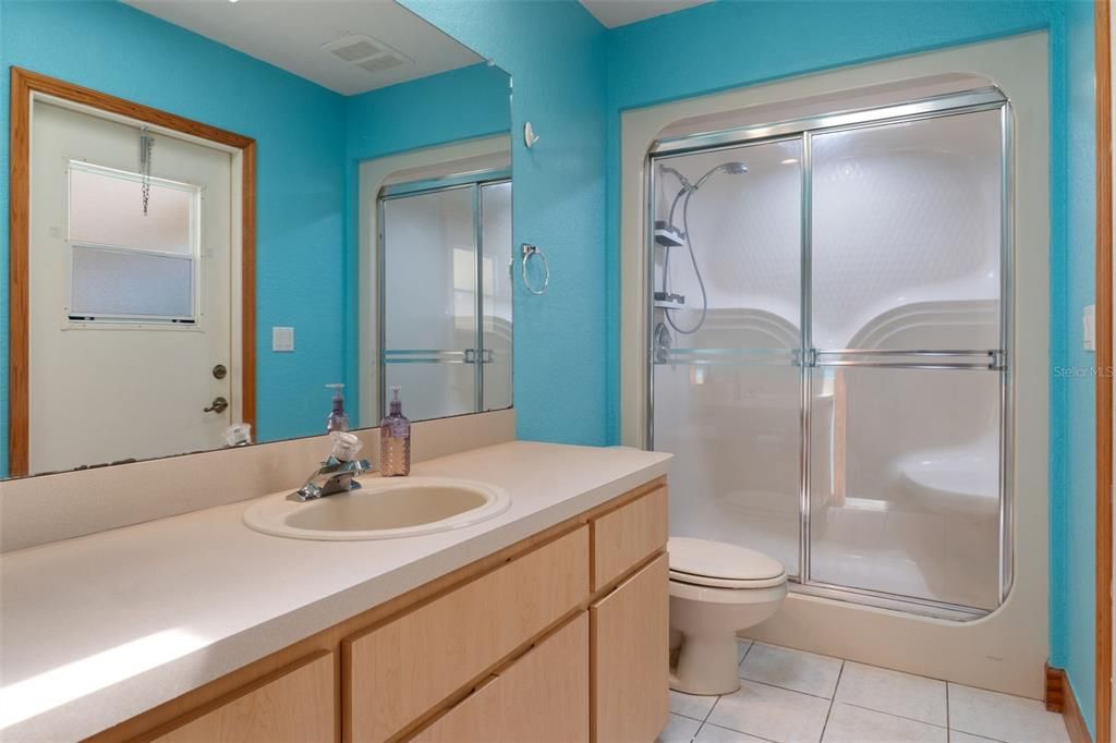 For Sale: $349,000 (3 beds, 2 baths, 1626 Square Feet)