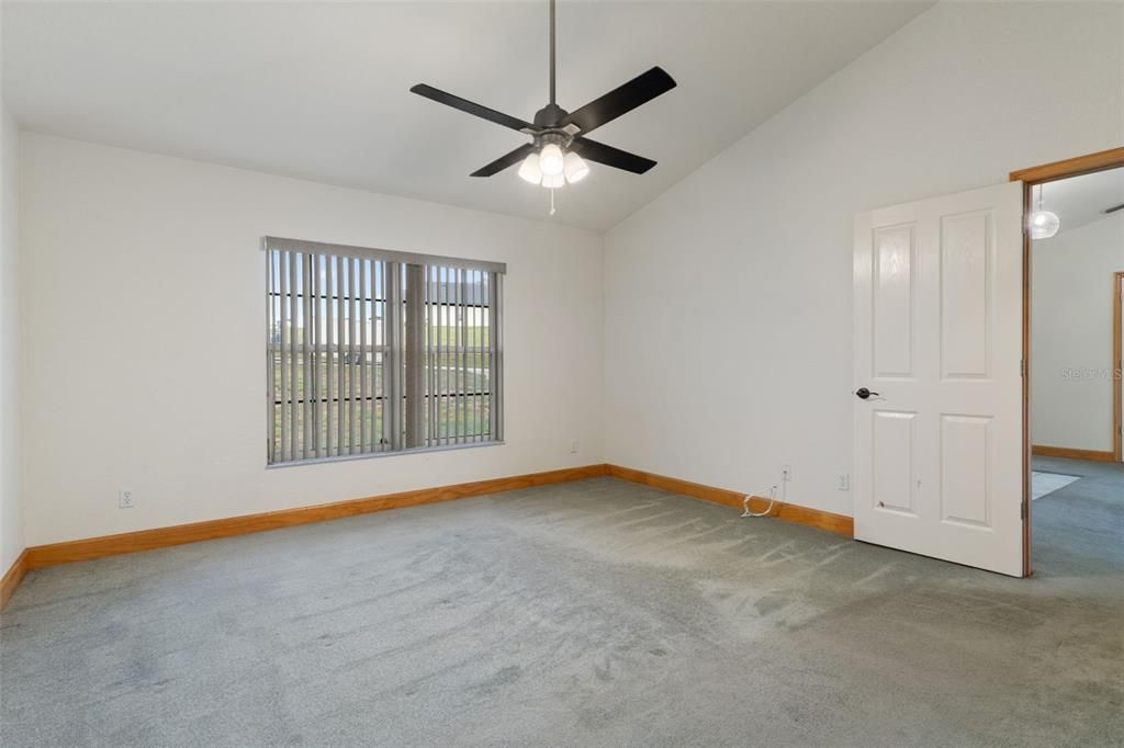 For Sale: $349,000 (3 beds, 2 baths, 1626 Square Feet)