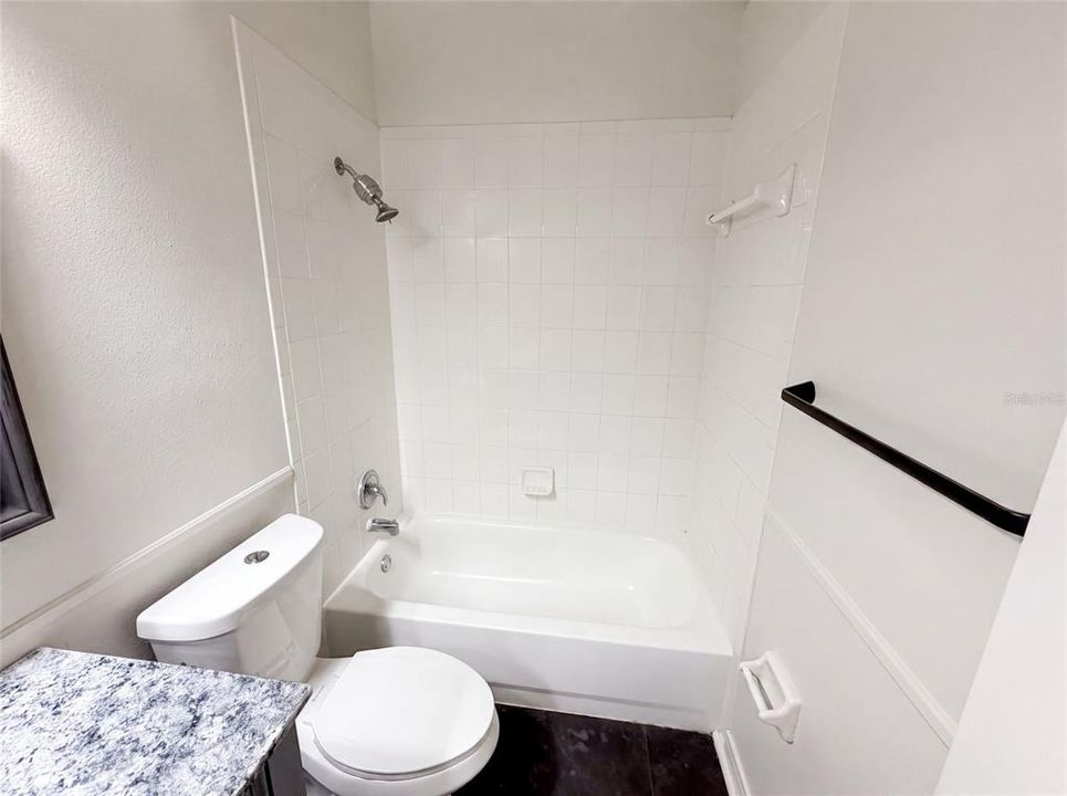 For Sale: $460,000 (4 beds, 2 baths, 1901 Square Feet)