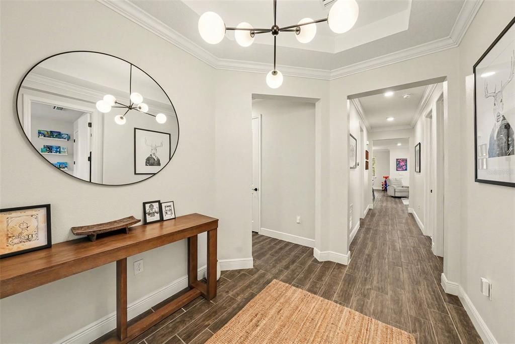Active With Contract: $700,000 (4 beds, 3 baths, 1962 Square Feet)
