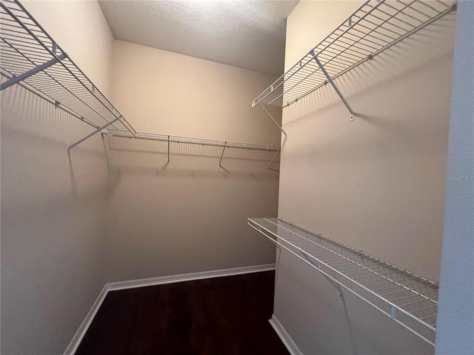 En Venta: $308,000 (3 camas, 2 baños, 2040 Pies cuadrados)