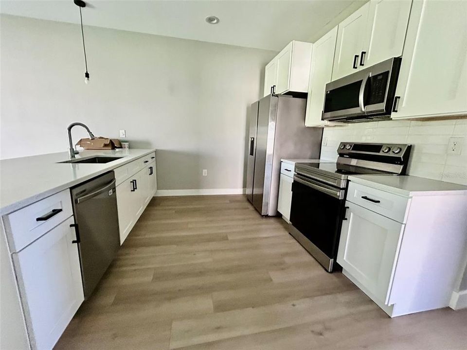 На продажу: $479,900 (12 спален, 0 ванн, 2383 Квадратных фут)
