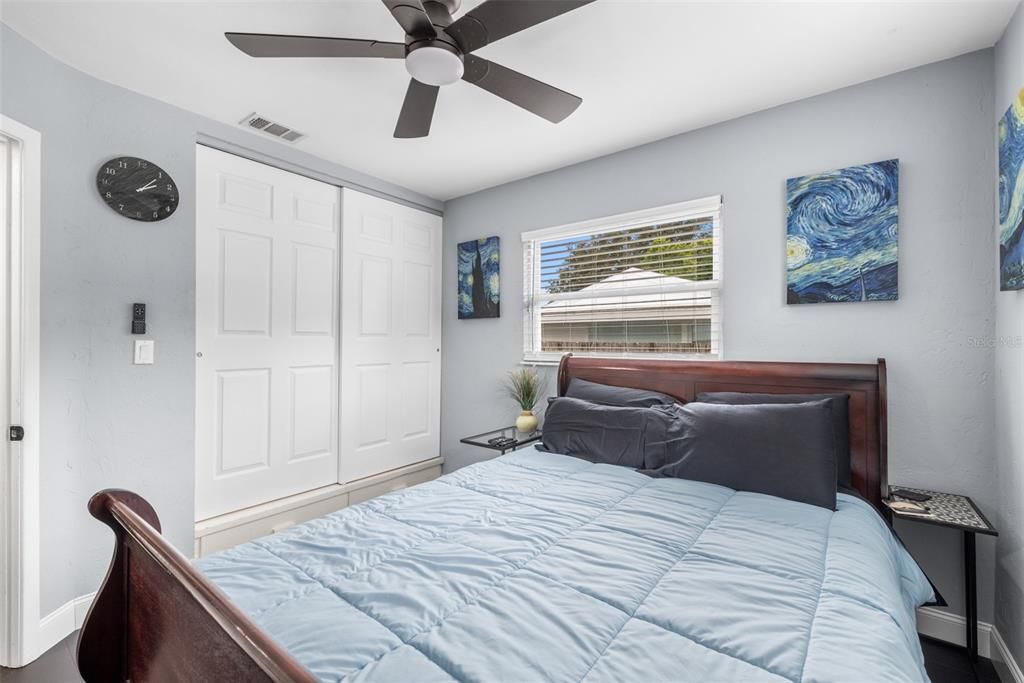 Active With Contract: $469,900 (3 beds, 2 baths, 1454 Square Feet)