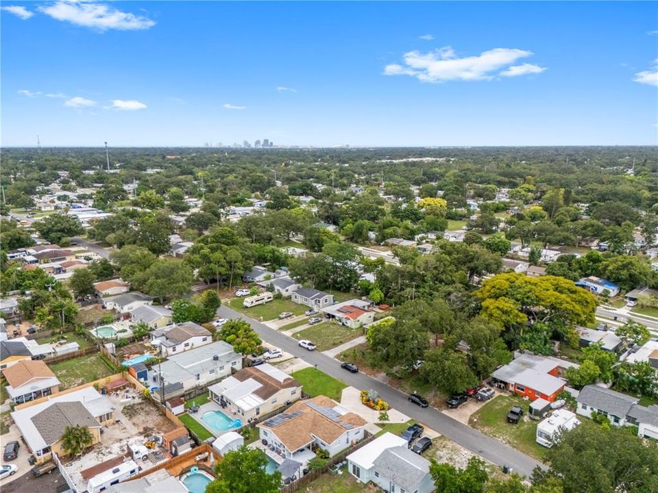 Active With Contract: $469,900 (3 beds, 2 baths, 1454 Square Feet)