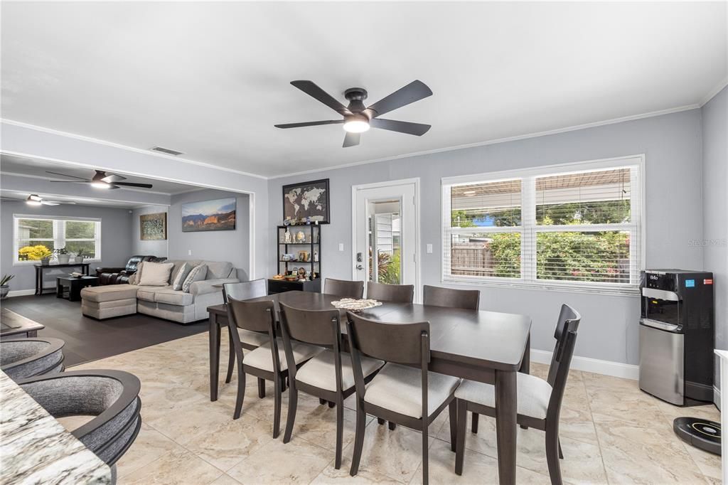 Active With Contract: $469,900 (3 beds, 2 baths, 1454 Square Feet)