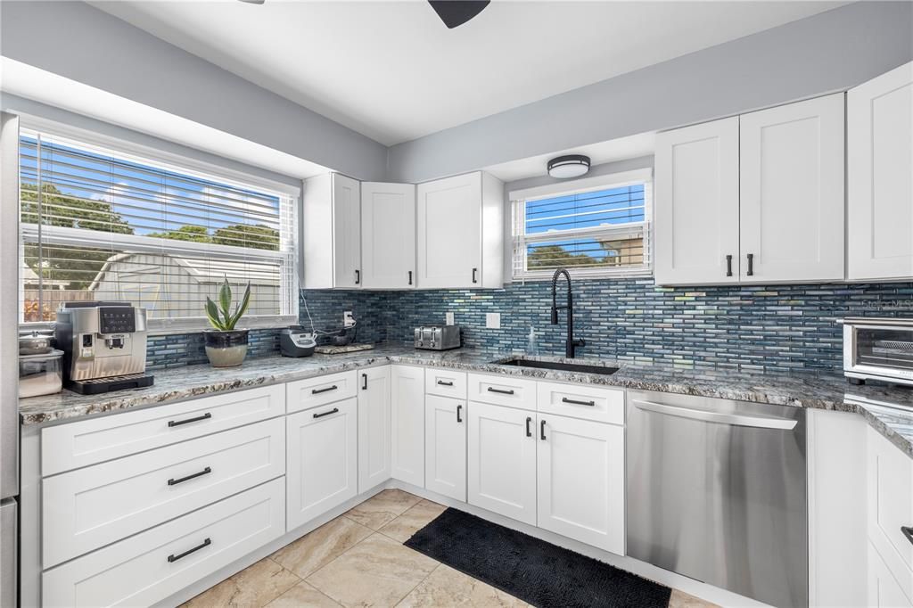 Active With Contract: $469,900 (3 beds, 2 baths, 1454 Square Feet)