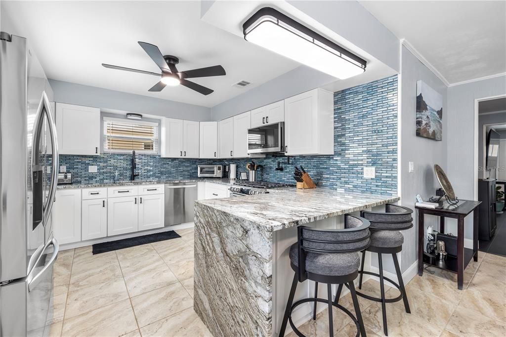 Active With Contract: $469,900 (3 beds, 2 baths, 1454 Square Feet)