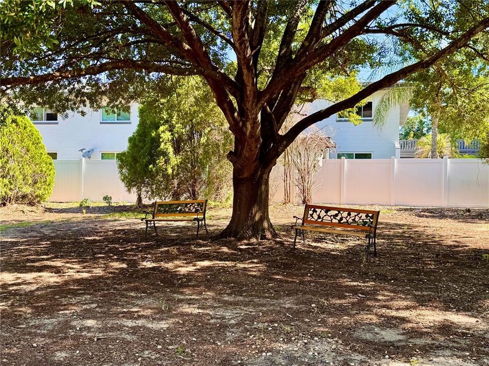 For Rent: $1,500 (1 beds, 1 baths, 650 Square Feet)