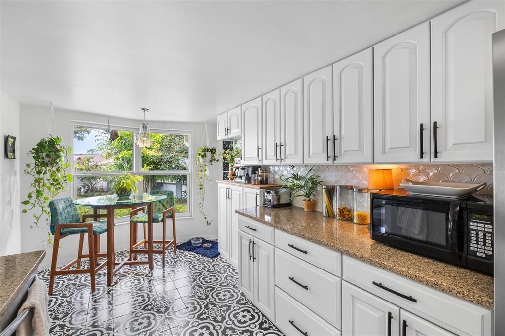 En Venta: $590,000 (3 camas, 2 baños, 1876 Pies cuadrados)