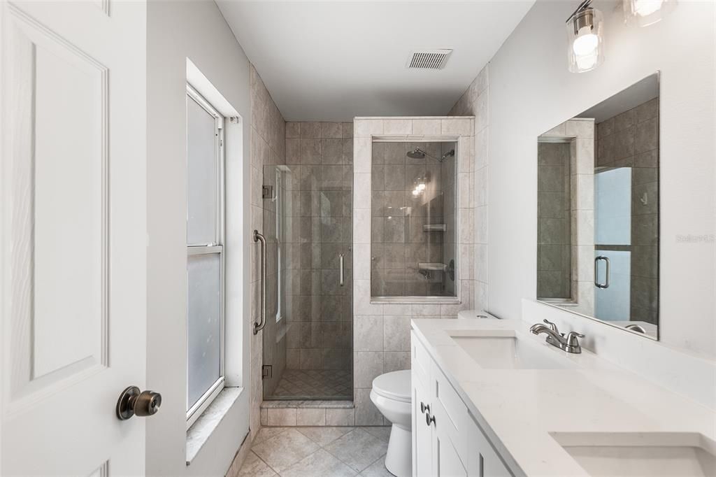 For Rent: $2,425 (3 beds, 2 baths, 1524 Square Feet)