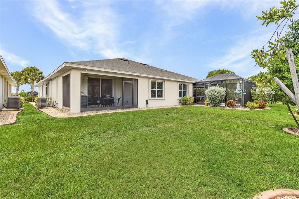 Active With Contract: $265,000 (2 beds, 2 baths, 1516 Square Feet)