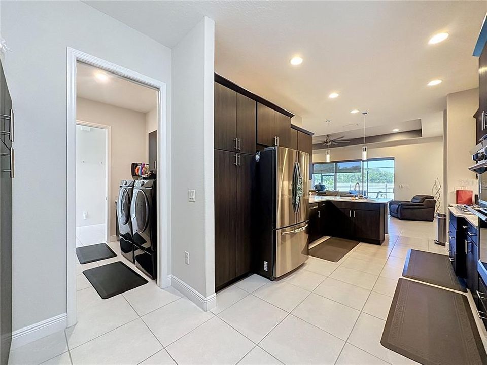 En Venta: $509,000 (3 camas, 2 baños, 2084 Pies cuadrados)