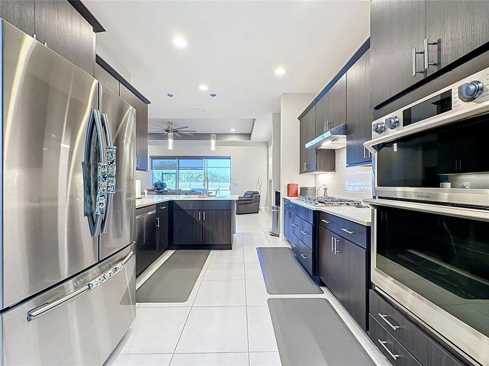 En Venta: $509,000 (3 camas, 2 baños, 2084 Pies cuadrados)
