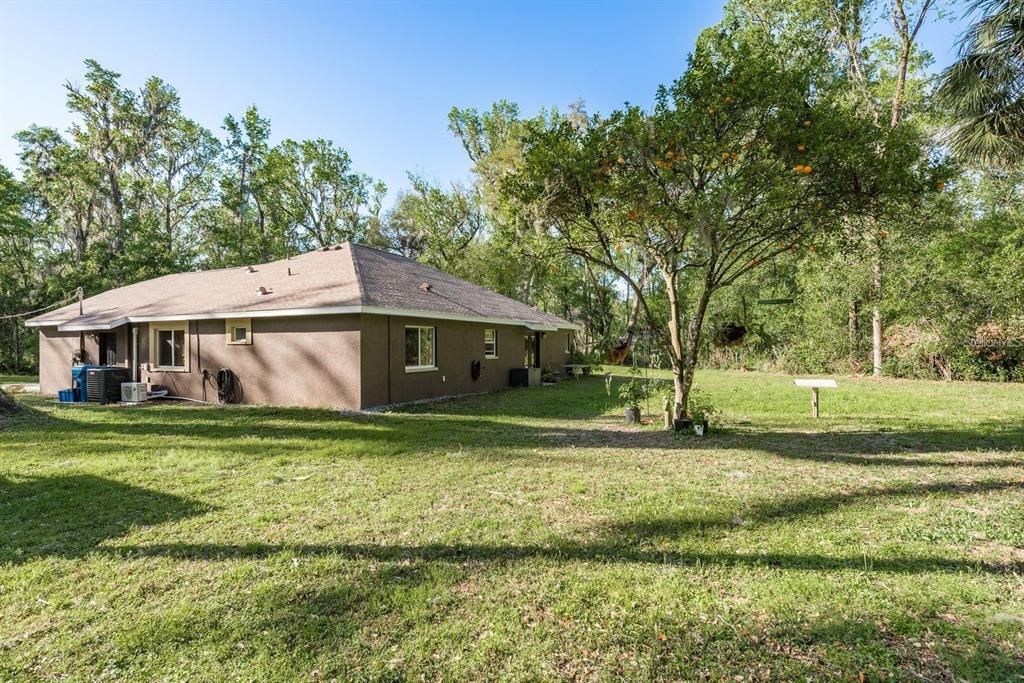 На продажу: $435,000 (3 спален, 2 ванн, 1665 Квадратных фут)