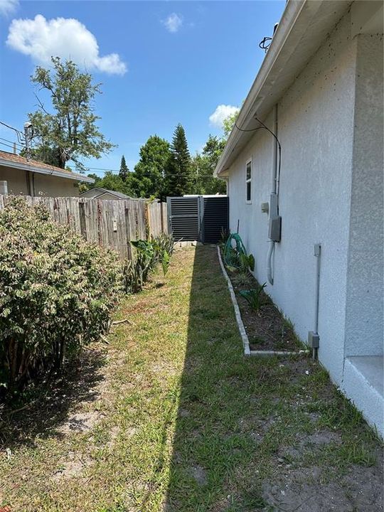 For Rent: $2,700 (2 beds, 2 baths, 1046 Square Feet)