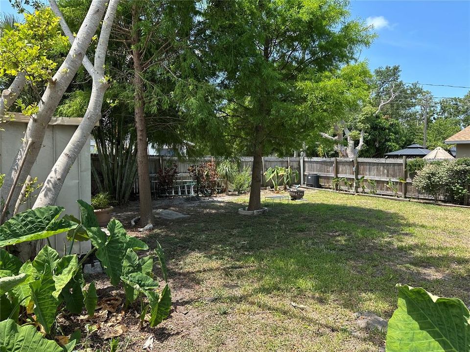 For Rent: $2,700 (2 beds, 2 baths, 1046 Square Feet)