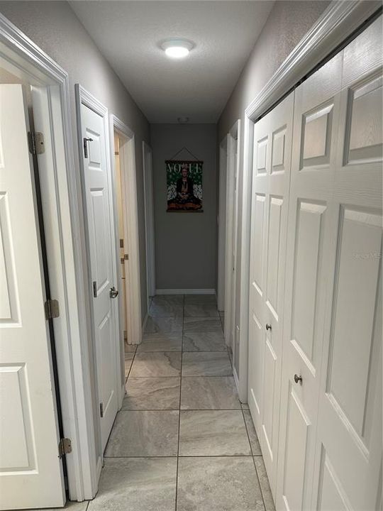 For Rent: $2,700 (2 beds, 2 baths, 1046 Square Feet)