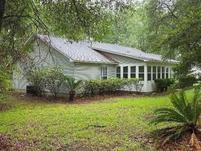 En Venta: $405,000 (3 camas, 2 baños, 2080 Pies cuadrados)