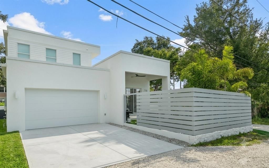 En Venta: $795,000 (3 camas, 2 baños, 2000 Pies cuadrados)