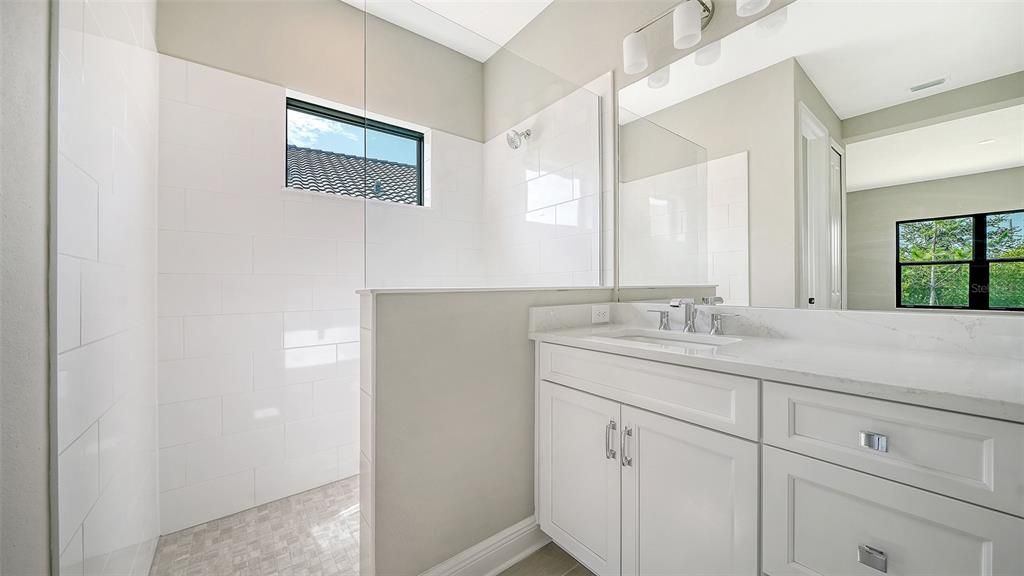 En Venta: $457,990 (3 camas, 2 baños, 1764 Pies cuadrados)