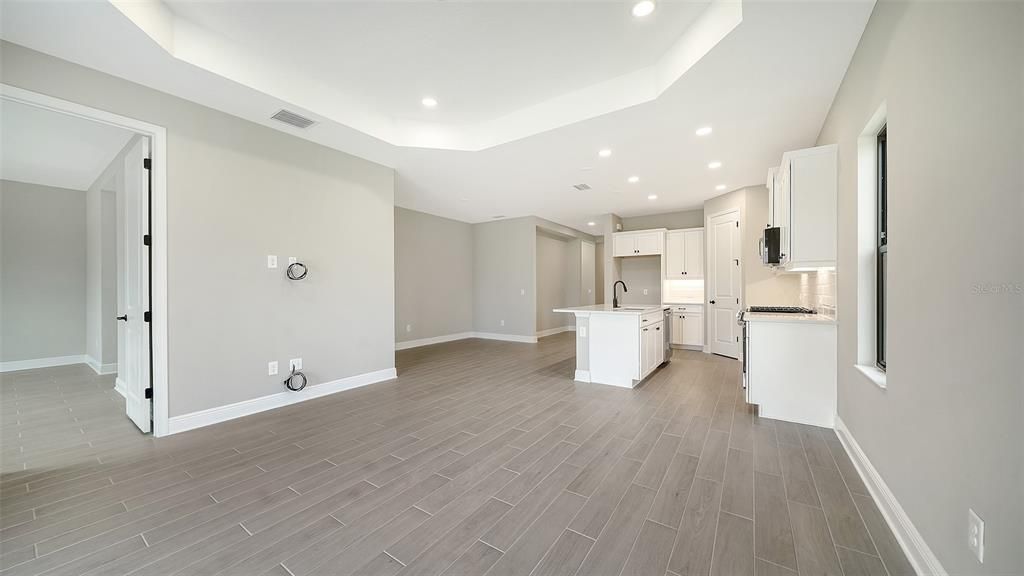 En Venta: $457,990 (3 camas, 2 baños, 1764 Pies cuadrados)