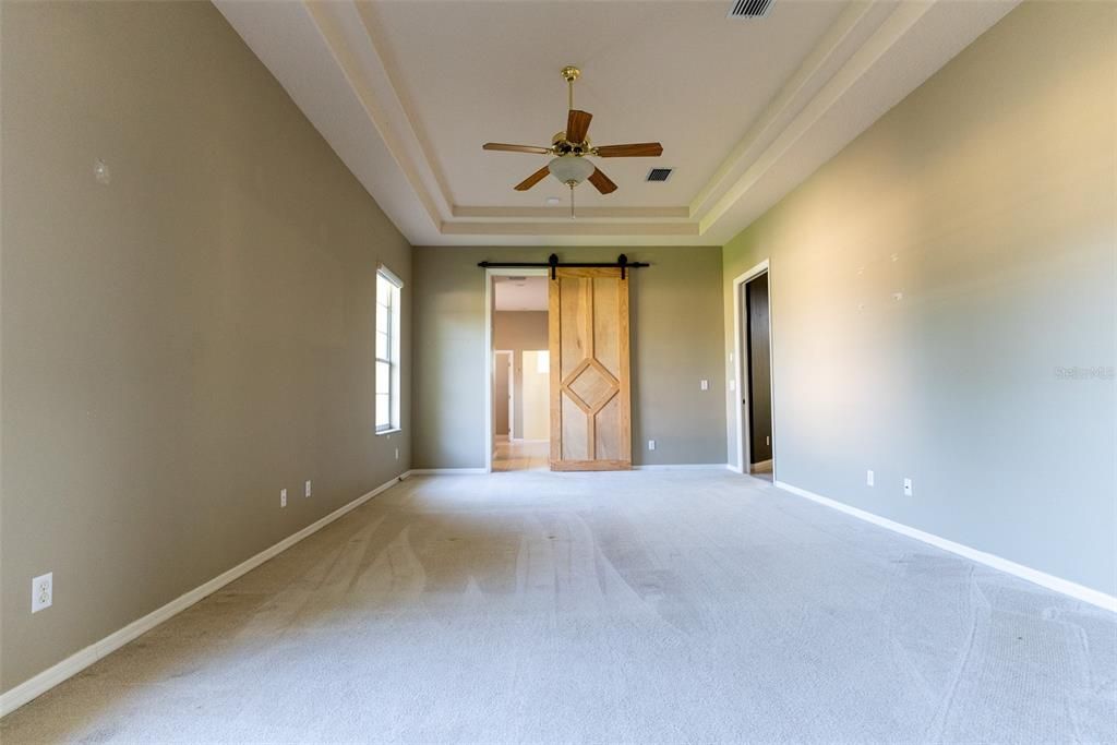 For Sale: $599,900 (4 beds, 2 baths, 3199 Square Feet)