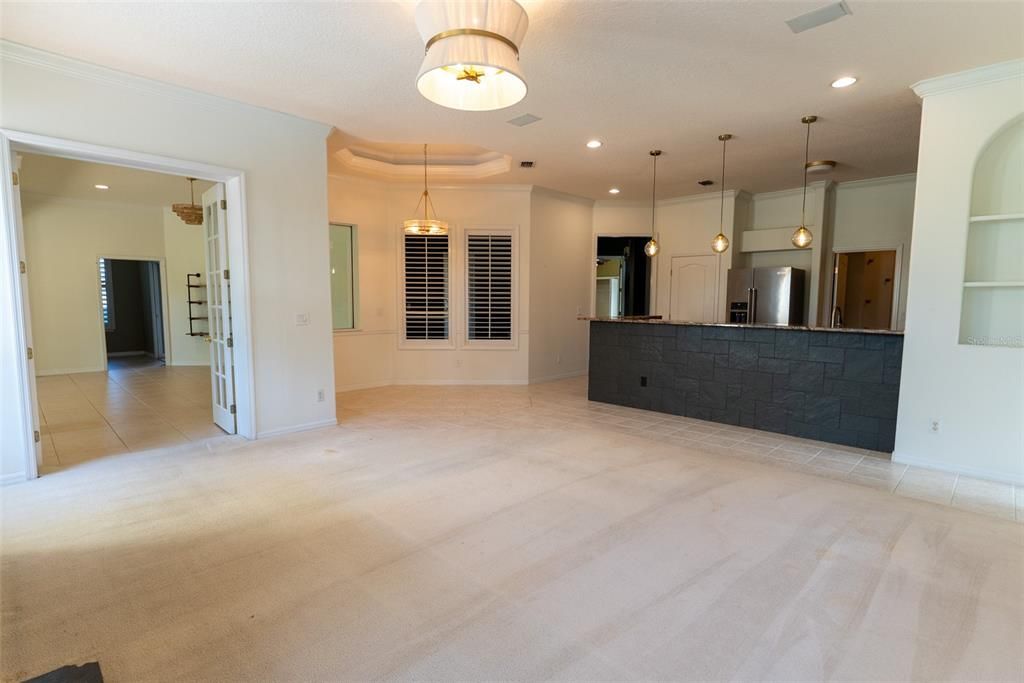 For Sale: $599,900 (4 beds, 2 baths, 3199 Square Feet)