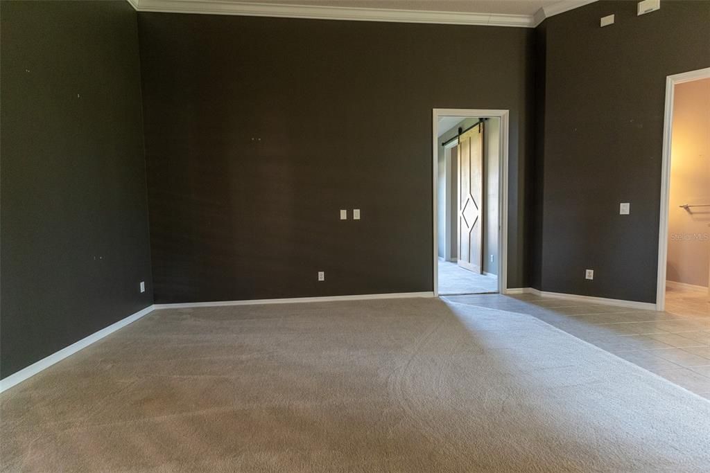 For Sale: $599,900 (4 beds, 2 baths, 3199 Square Feet)