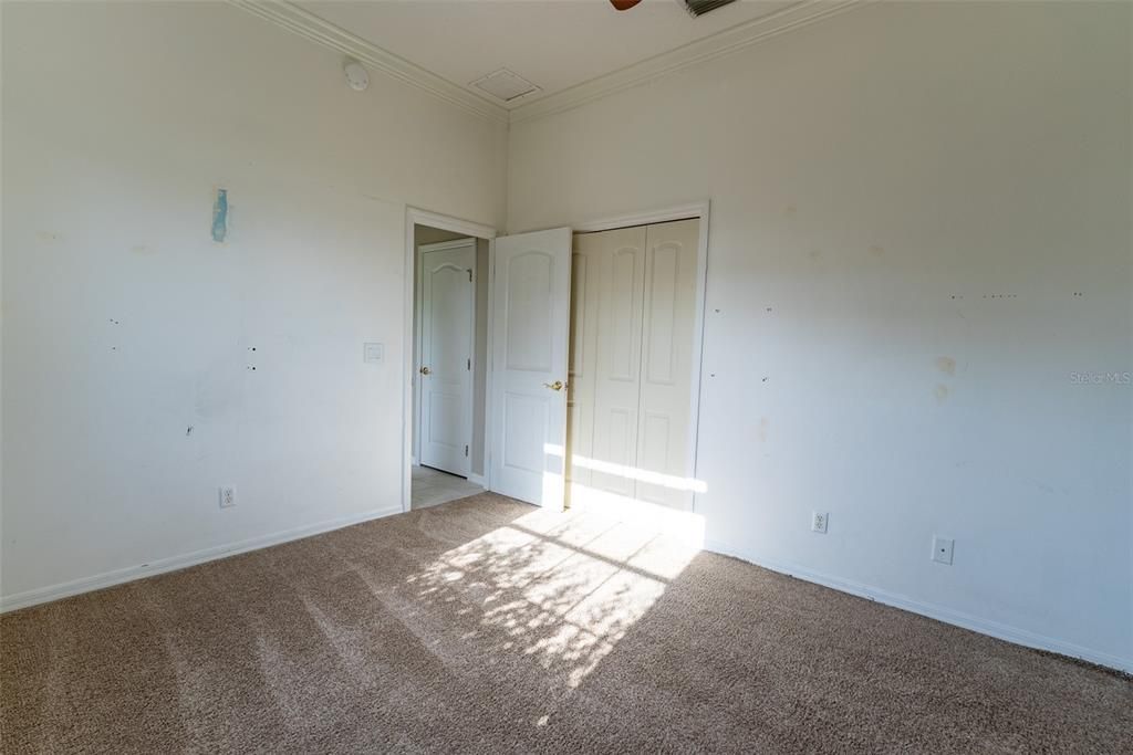 For Sale: $599,900 (4 beds, 2 baths, 3199 Square Feet)