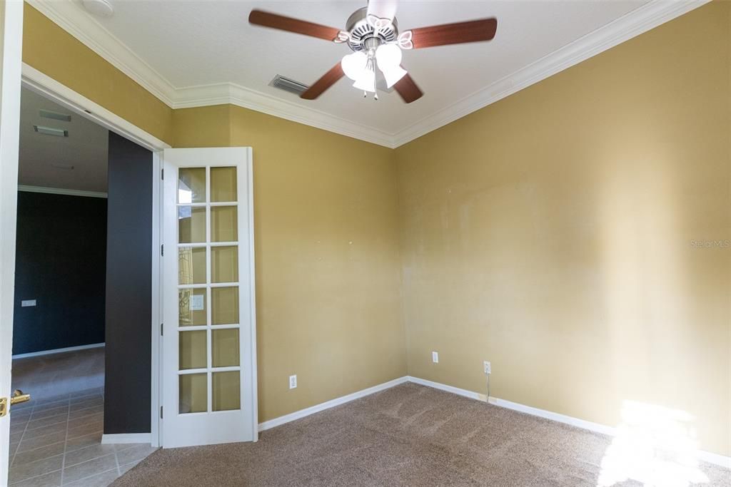 For Sale: $599,900 (4 beds, 2 baths, 3199 Square Feet)