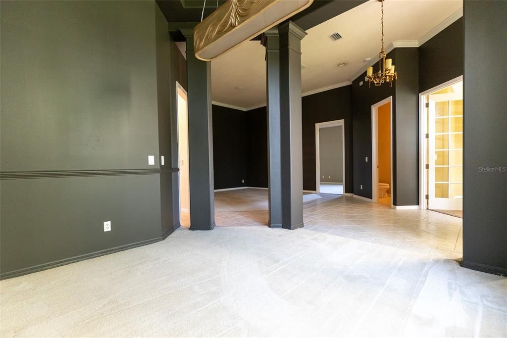 For Sale: $599,900 (4 beds, 2 baths, 3199 Square Feet)