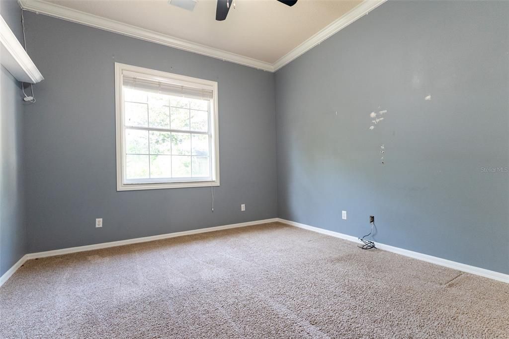 For Sale: $599,900 (4 beds, 2 baths, 3199 Square Feet)