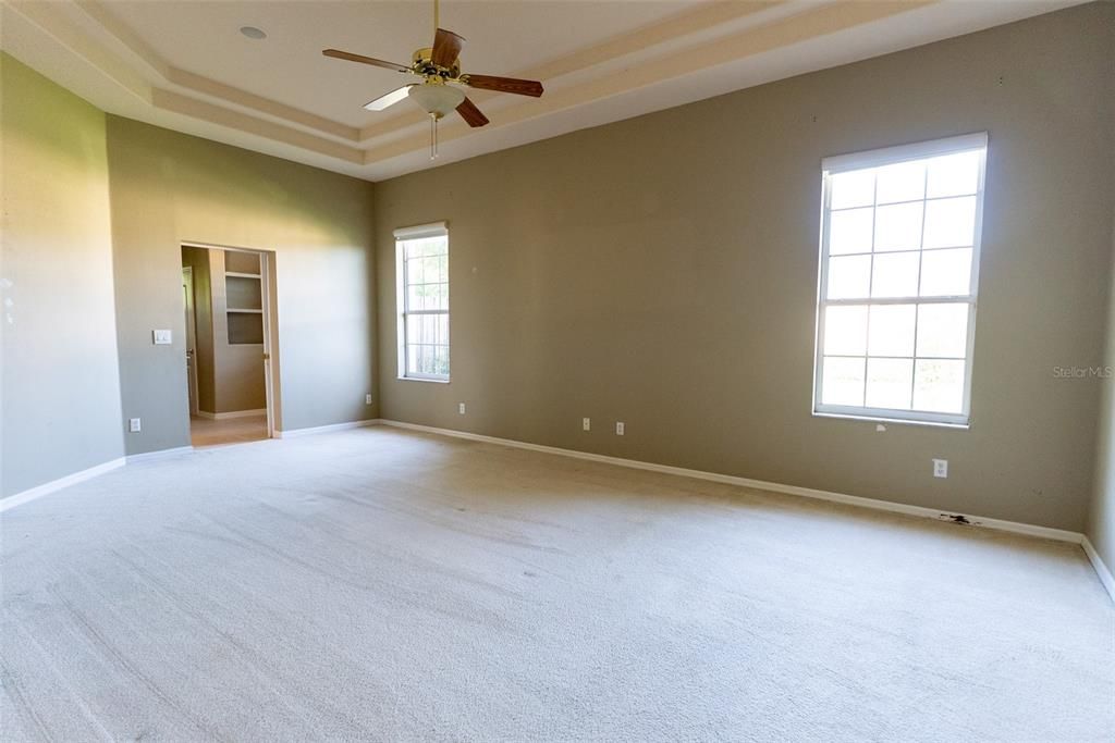 For Sale: $599,900 (4 beds, 2 baths, 3199 Square Feet)