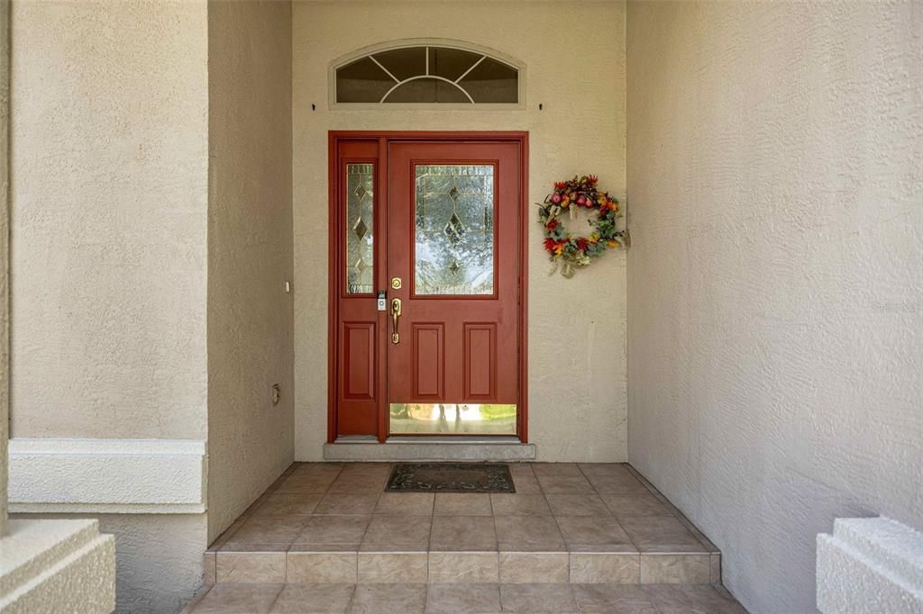 Activo con contrato: $359,000 (3 camas, 2 baños, 1814 Pies cuadrados)