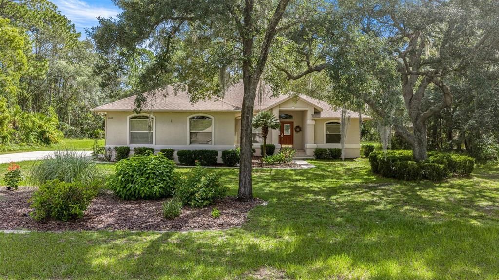Activo con contrato: $359,000 (3 camas, 2 baños, 1814 Pies cuadrados)