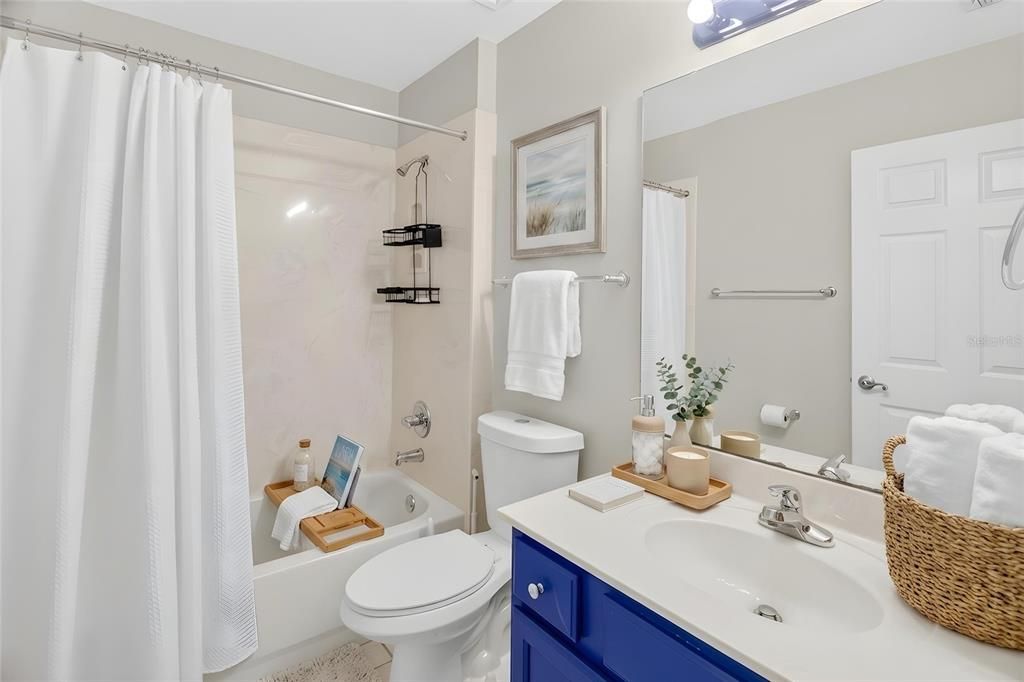 For Sale: $369,000 (3 beds, 2 baths, 1890 Square Feet)