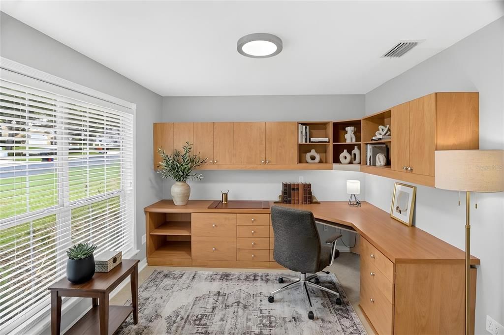 For Sale: $369,000 (3 beds, 2 baths, 1890 Square Feet)