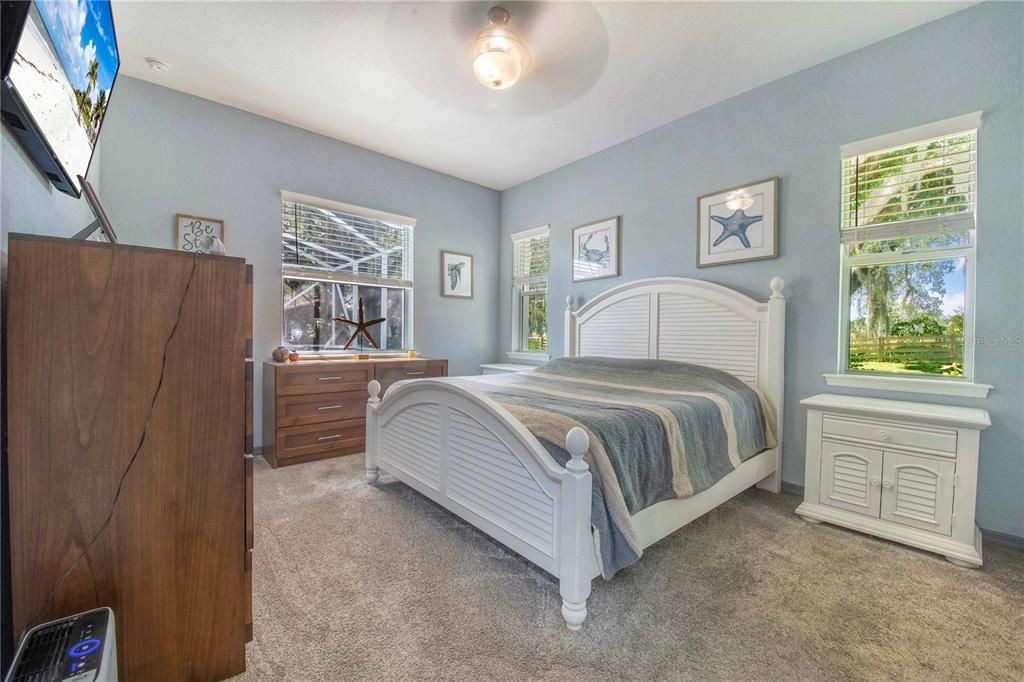 For Sale: $1,200,000 (2 beds, 2 baths, 1693 Square Feet)