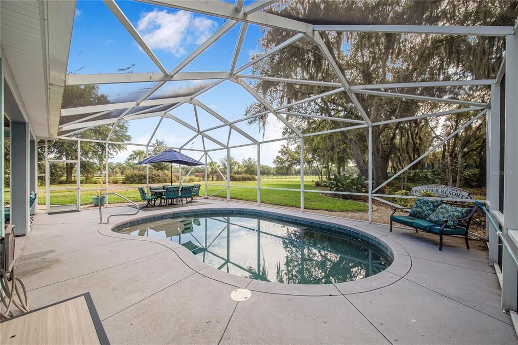 For Sale: $1,200,000 (2 beds, 2 baths, 1693 Square Feet)