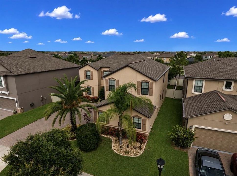 For Sale: $505,000 (5 beds, 3 baths, 3760 Square Feet)