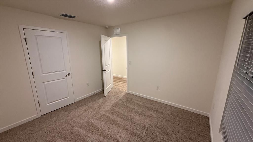 For Rent: $2,450 (5 beds, 2 baths, 1739 Square Feet)