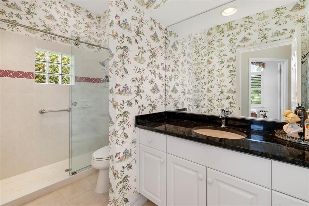 En Venta: $1,425,000 (4 camas, 3 baños, 3361 Pies cuadrados)