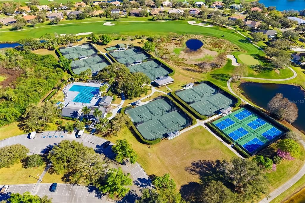En Venta: $1,425,000 (4 camas, 3 baños, 3361 Pies cuadrados)