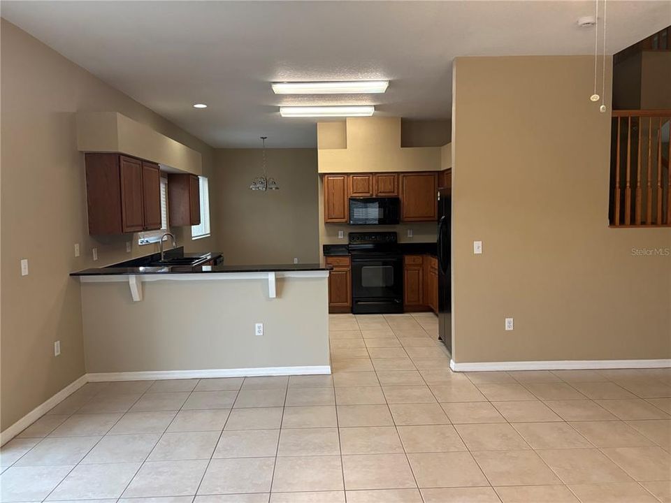 For Sale: $429,900 (4 beds, 2 baths, 2833 Square Feet)