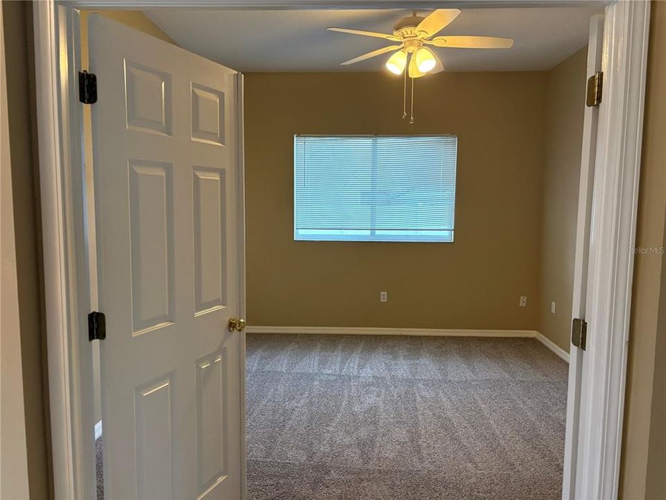 For Sale: $429,900 (4 beds, 2 baths, 2833 Square Feet)