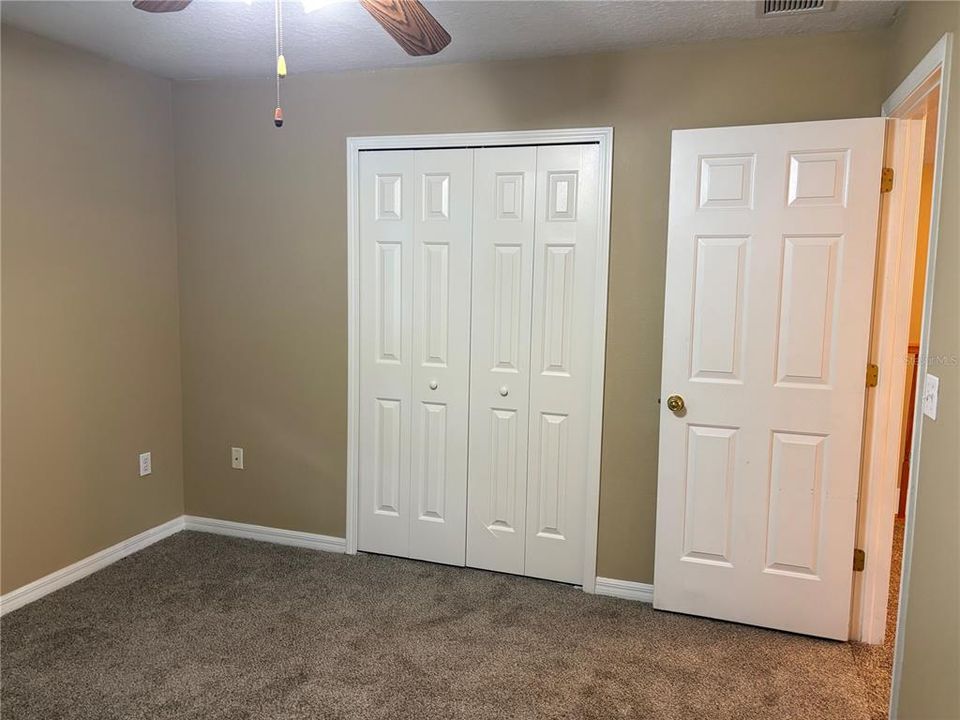 For Sale: $429,900 (4 beds, 2 baths, 2833 Square Feet)