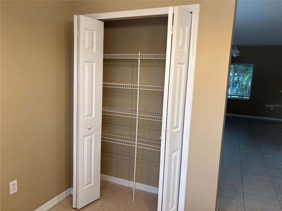 For Sale: $429,900 (4 beds, 2 baths, 2833 Square Feet)