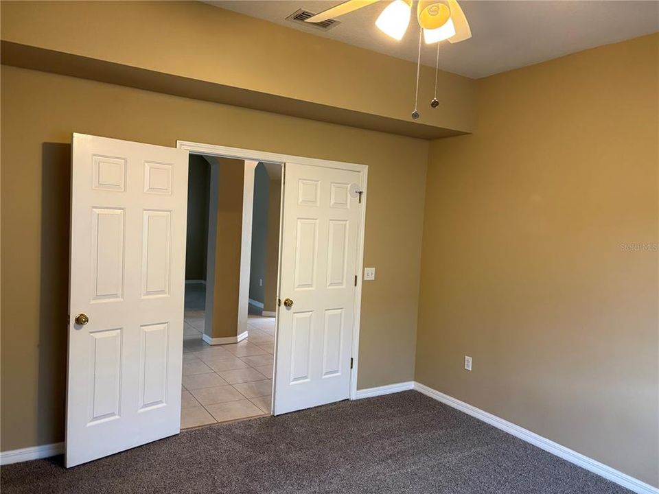 For Sale: $429,900 (4 beds, 2 baths, 2833 Square Feet)