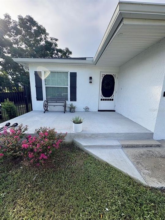 For Sale: $315,000 (3 beds, 2 baths, 1122 Square Feet)