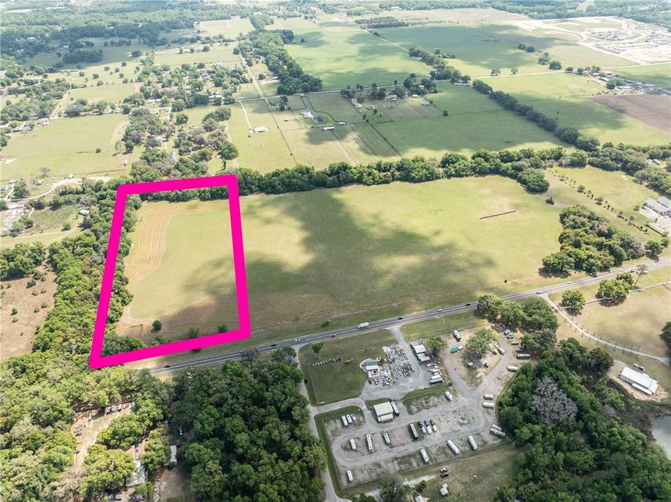 На продажу: $350,000 (10.10 acres)